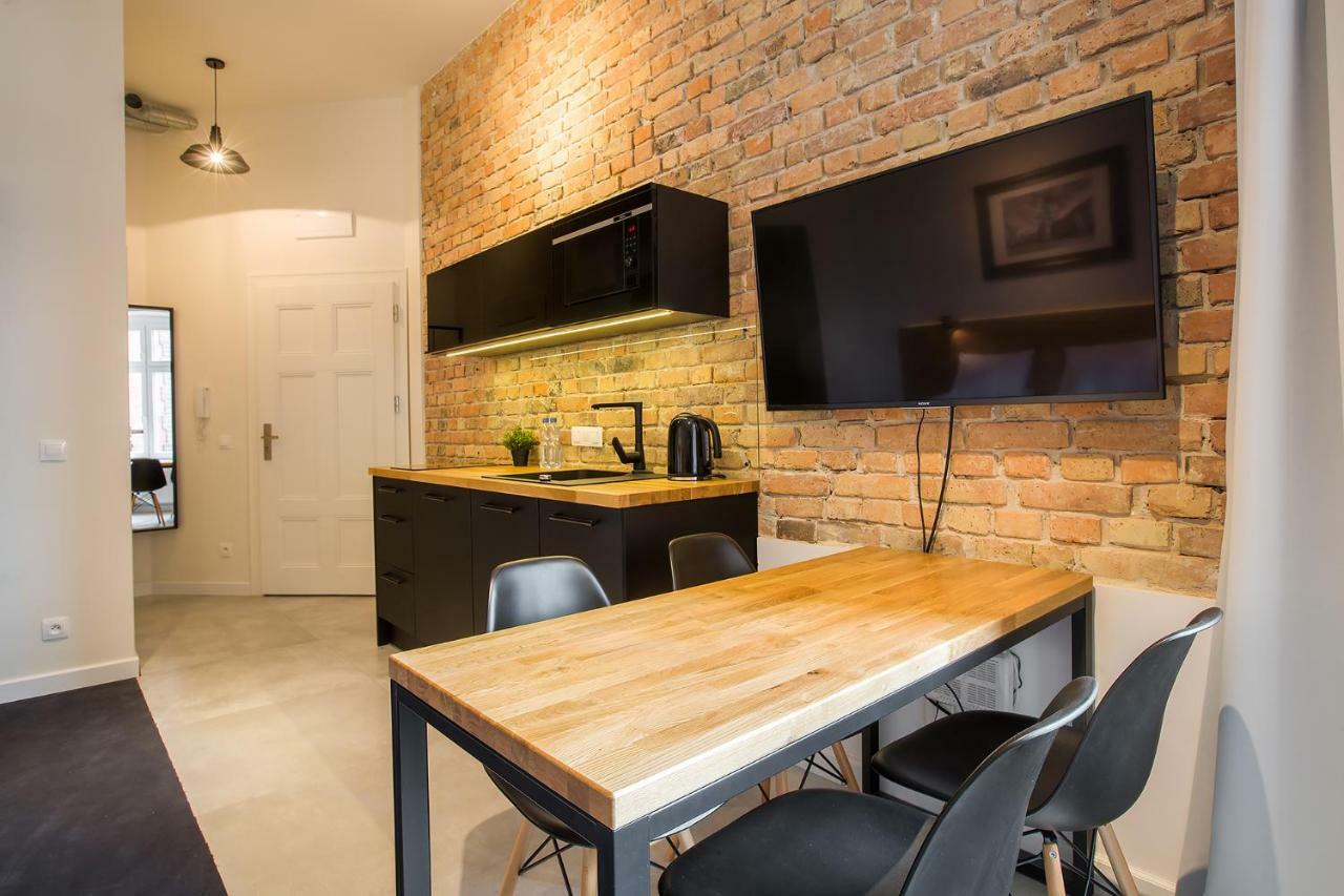 Loft Apartments Познан Екстериор снимка