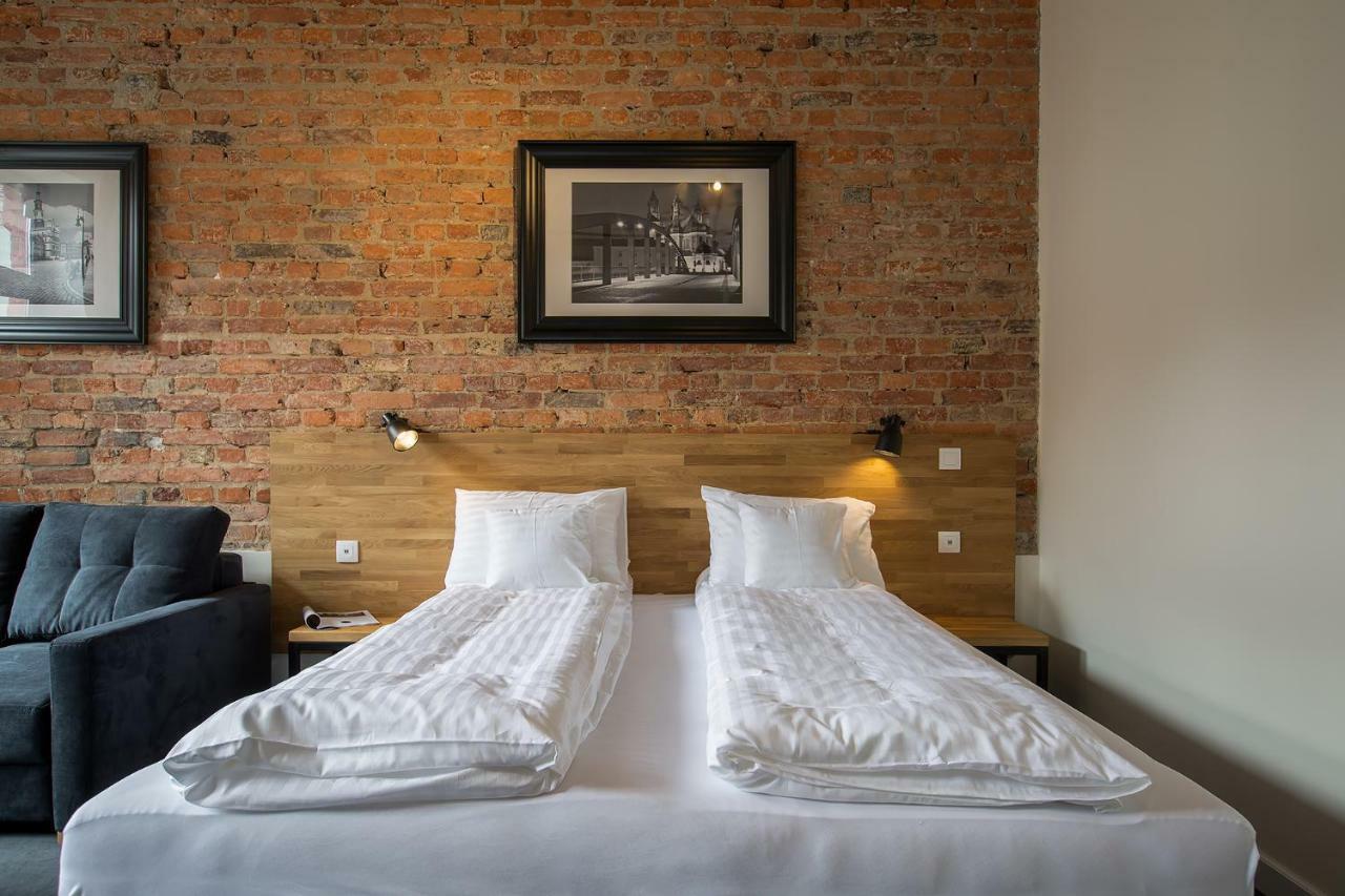 Loft Apartments Познан Екстериор снимка