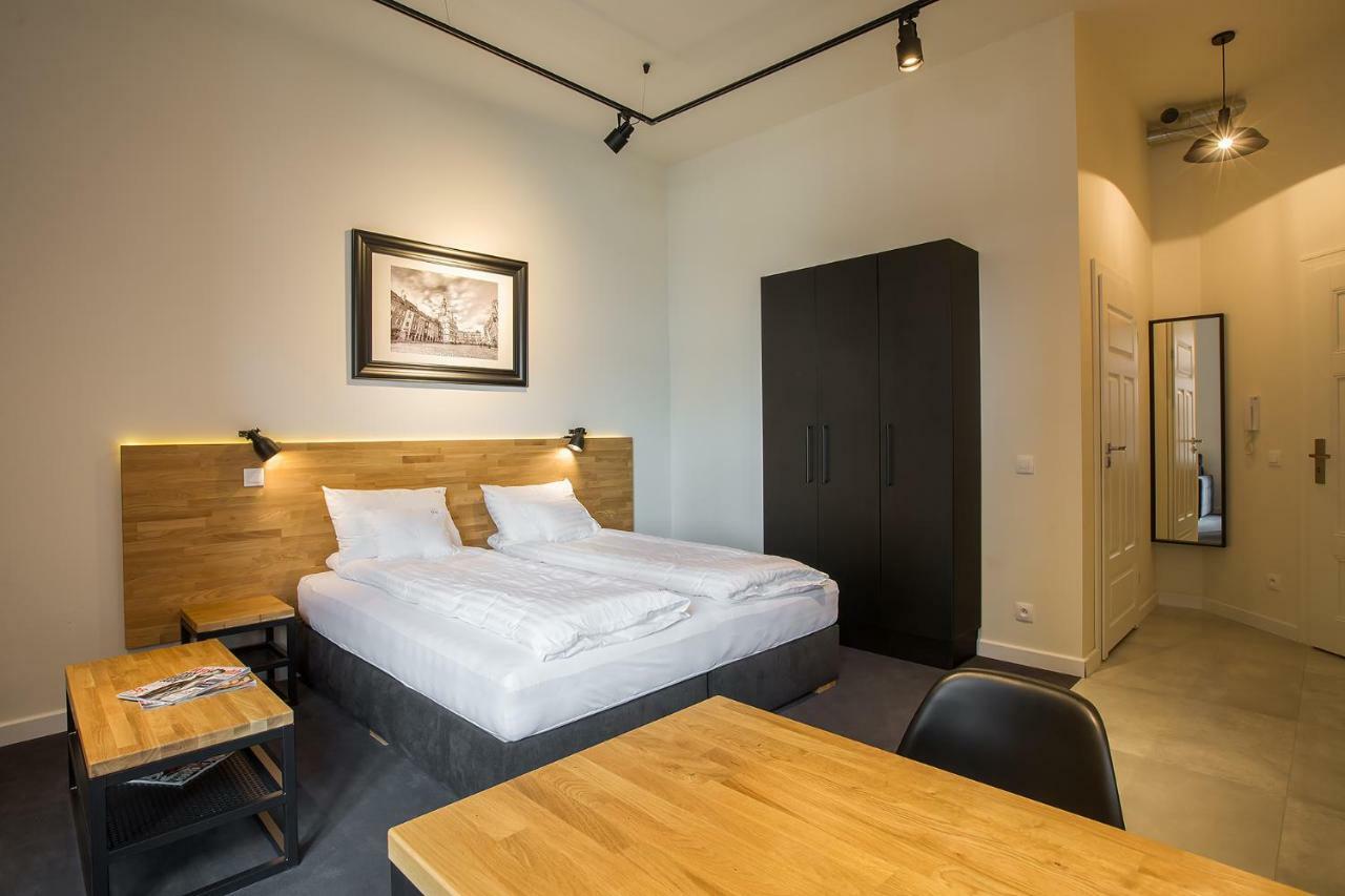 Loft Apartments Познан Екстериор снимка