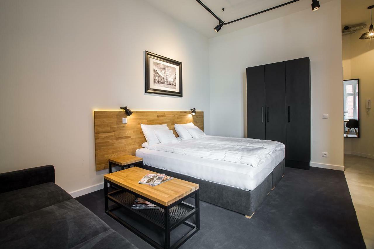 Loft Apartments Познан Екстериор снимка