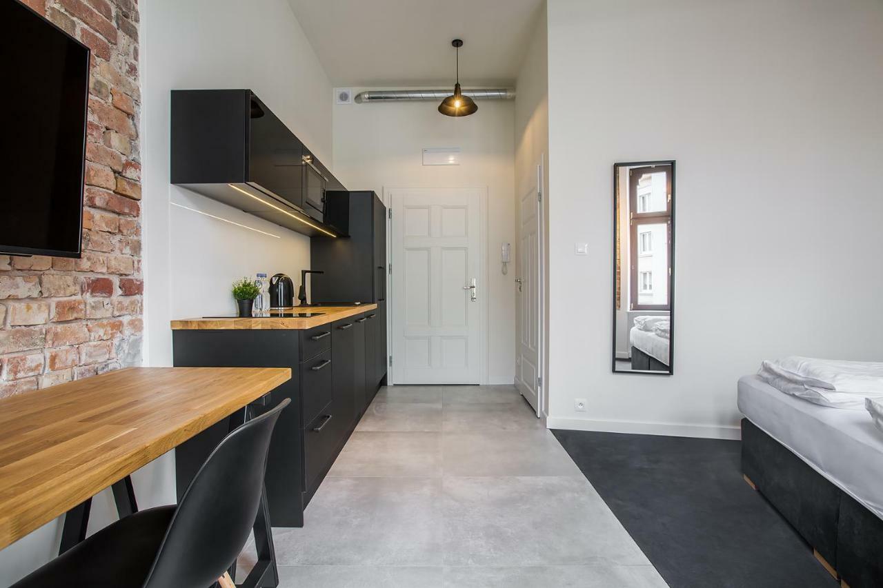 Loft Apartments Познан Екстериор снимка