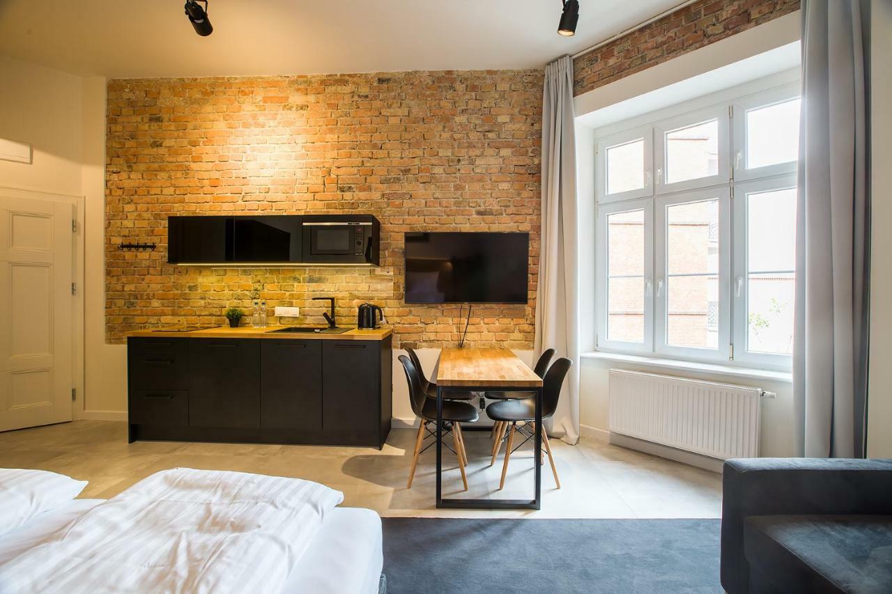Loft Apartments Познан Екстериор снимка